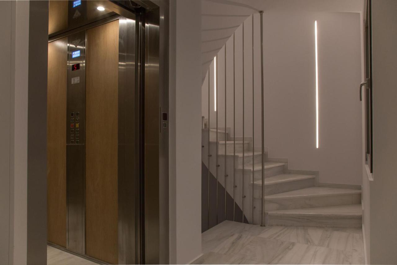 Acropolis Golden Suites By Ghh 아테네 외부 사진